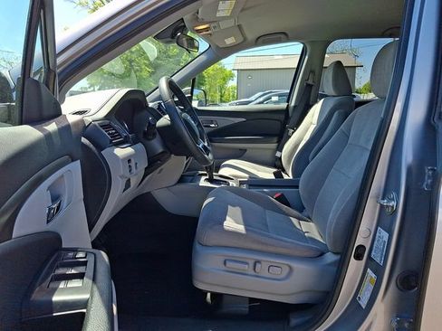 Used 2020 Honda Pilot EX image 13