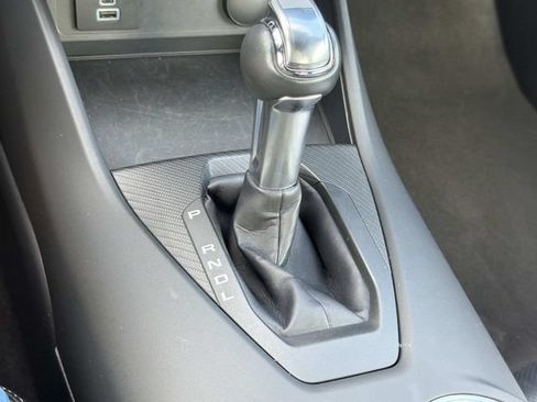Used 2025 Ford Mustang Premium RWD image 27