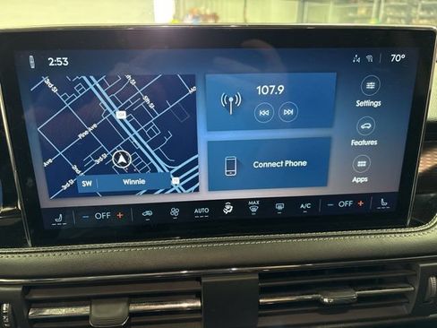 Used 2023 Lincoln Corsair Reserve w/ Jet Appearance Package AWD/4WD image 16