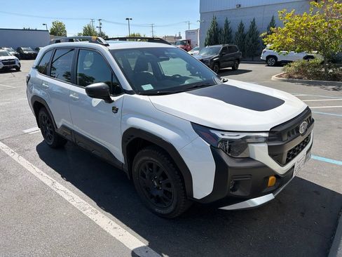 Used 2026 Subaru Forester Wilderness w/ Wilderness Plus Package AWD/4WD image 5
