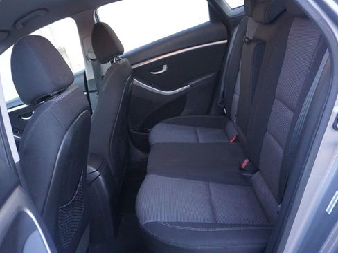 Used 2014 Hyundai Elantra GT image 19