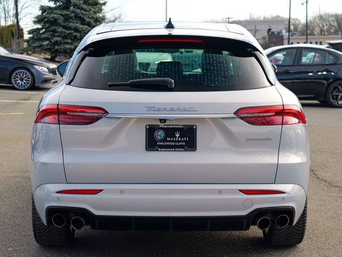 Certified 2023 Maserati Grecale GT image 6