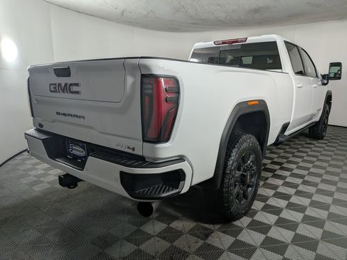 New 2026 GMC Sierra 3500 AT4 w/ AT4 Premium Plus Package image 7