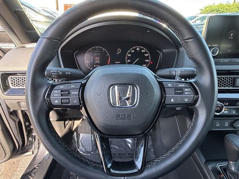 Certified 2025 Honda Civic Sport image 24
