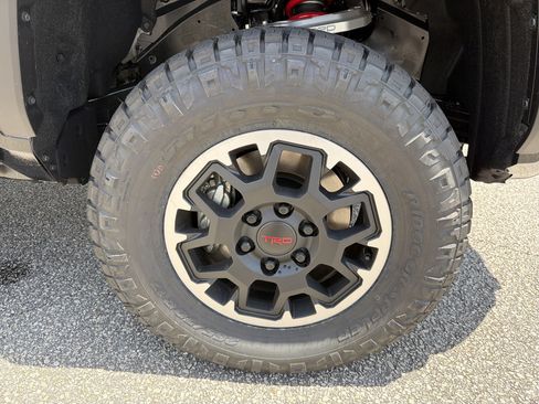 New 2026 Toyota Tacoma TRD Off-Road AWD/4WD image 12