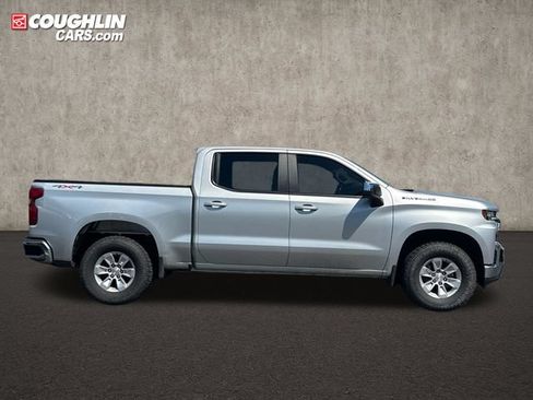 Used 2021 Chevrolet Silverado 1500 LT AWD/4WD image 4