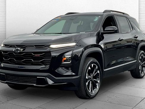 Used 2025 Chevrolet Equinox RS w/ Safety and Technology Package image 12