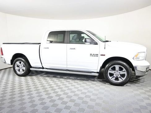 Used 2018 RAM 1500 Big Horn AWD/4WD image 9