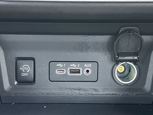 Used 2024 Nissan Sentra SR w/ SR Premium Package image 6