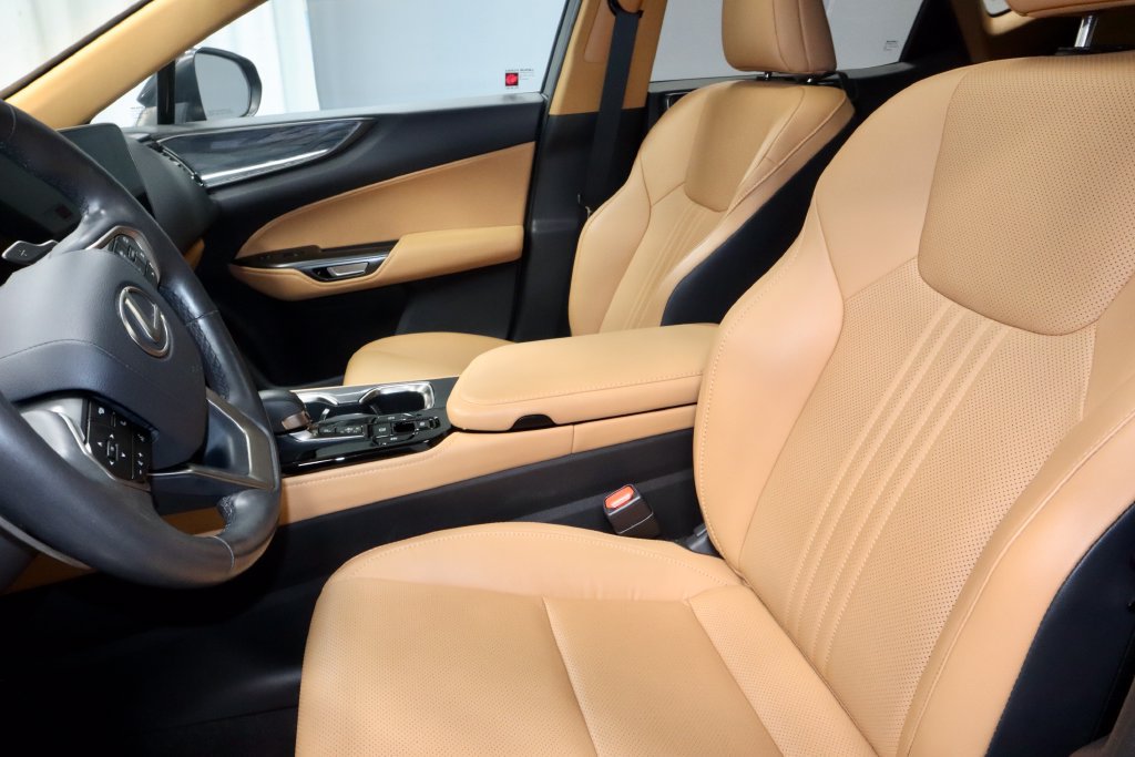 Used 2024 Lexus NX 250 FWD image 24