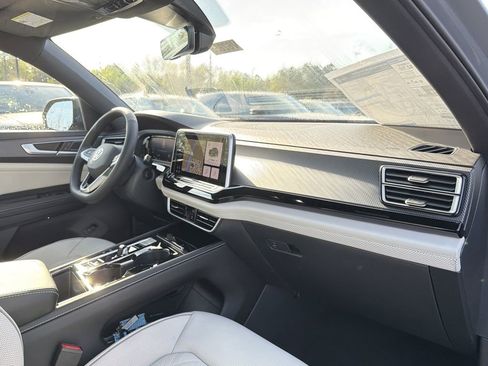 New 2026 Volkswagen Atlas Cross Sport SEL Premium R-Line image 19