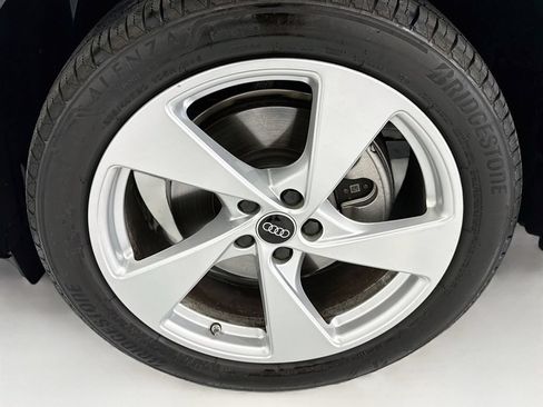 Certified 2025 Audi Q5 Premium Plus w/ Premium Plus AWD/4WD image 29