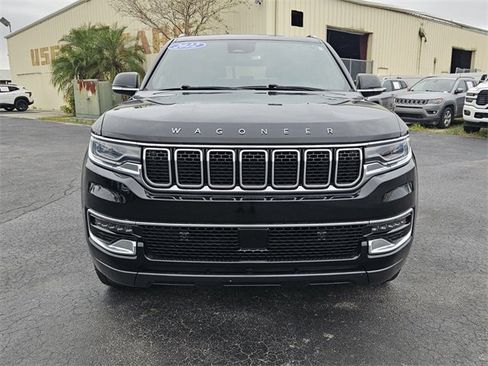 Used 2022 Jeep Wagoneer Series I w/ Premium Group I image 2