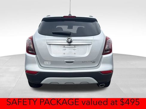 Used 2022 Buick Encore Preferred w/ Safety Package AWD/4WD image 4