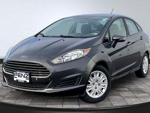 Used 2015 Ford Fiesta SE w/ Comfort Package FWD image 1