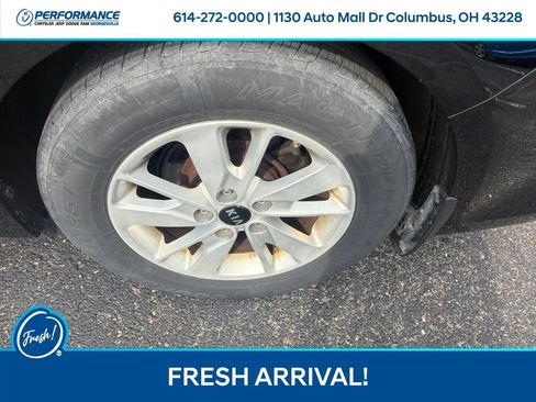 Used 2017 Kia Optima LX FWD image 11