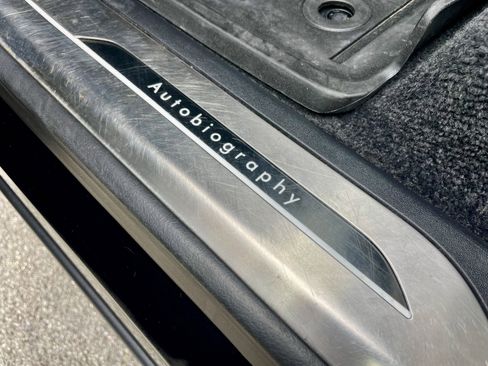 Used 2023 Land Rover Range Rover Long Wheelbase Autobiography image 44