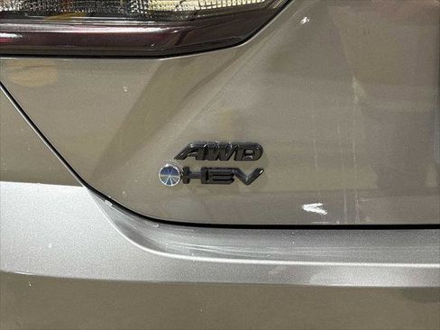 Certified 2025 Toyota Camry SE w/ Convenience Package image 26