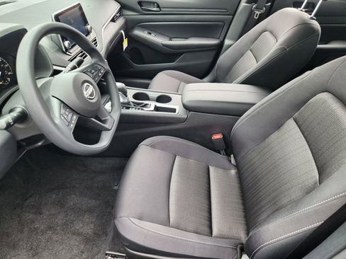 New 2025 Nissan Altima 2.5 S image 10
