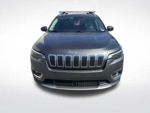 Used 2019 Jeep Cherokee Limited w/ Technology Group AWD/4WD image 3