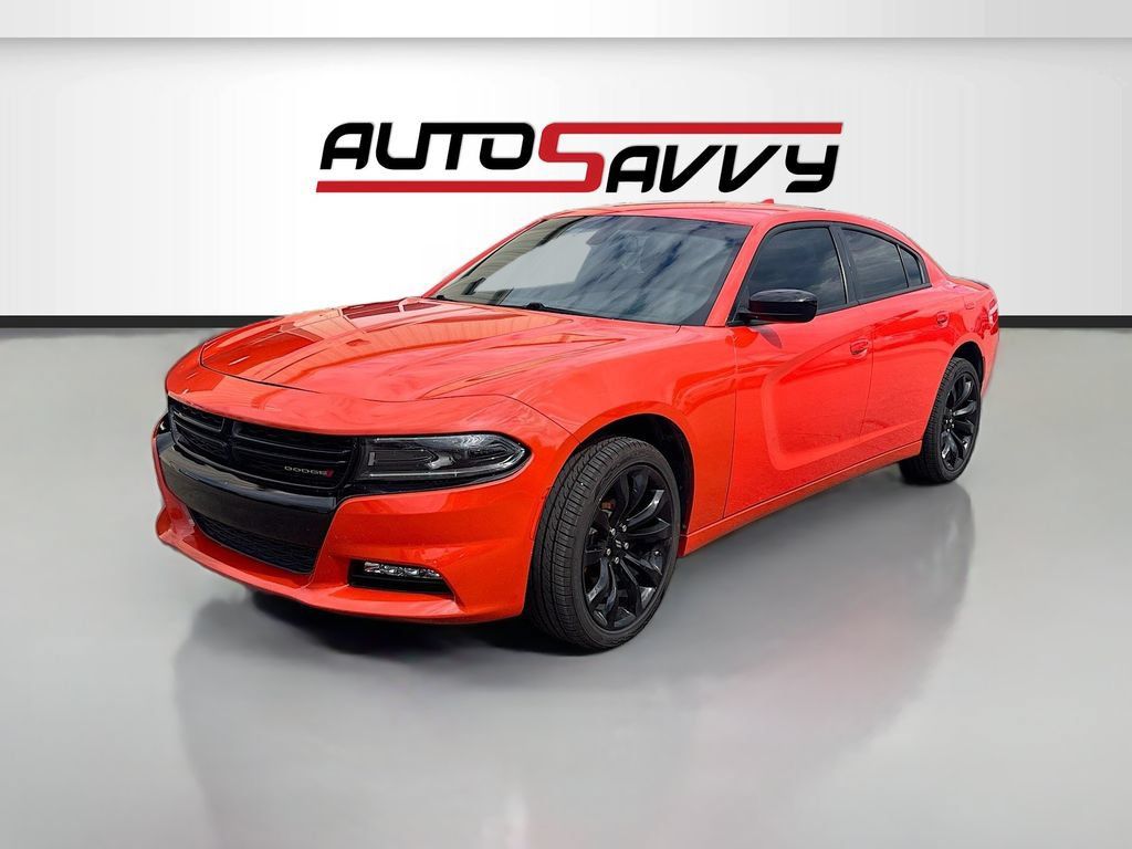 Used 2022 Dodge Charger SXT w/ Blacktop Package AWD/4WD image 3