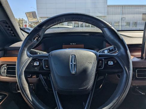 Used 2023 Lincoln Aviator Reserve w/ Equipment Group 201A image 24