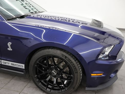 Used 2011 Ford Mustang Shelby GT500 RWD image 23