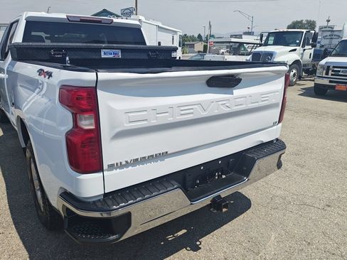 Used 2020 Chevrolet Silverado 1500 LT w/ All-Star Edition AWD/4WD image 9