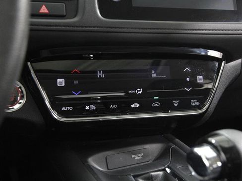 Used 2022 Honda HR-V EX image 14