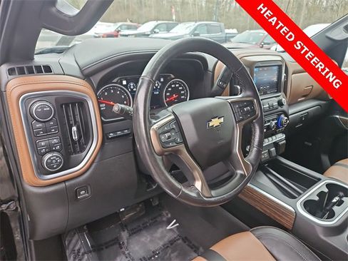 Used 2021 Chevrolet Silverado 1500 High Country w/ Technology Package image 10