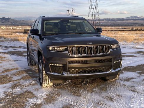 Certified 2021 Jeep Grand Cherokee L Limited image 13
