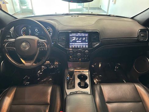 Used 2020 Jeep Grand Cherokee High Altitude AWD/4WD image 10