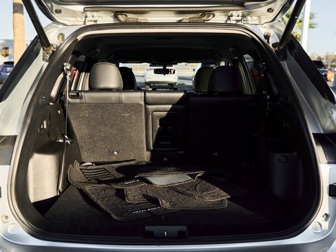 Used 2024 Mitsubishi Outlander SE image 7