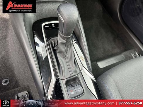 Used 2022 Toyota Corolla SE image 34