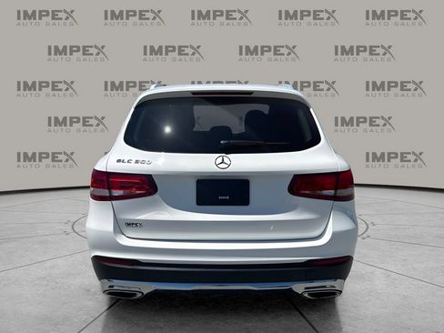 Used 2018 Mercedes-Benz GLC 300 image 4