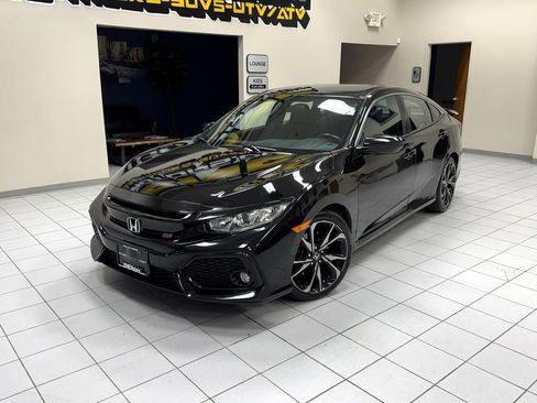 Used 2018 Honda Civic Si image 1