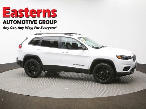 Used 2023 Jeep Cherokee Altitude Lux image 47