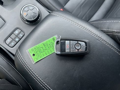 Used 2024 Ford Ranger Lariat w/ Trailer Tow Package image 40