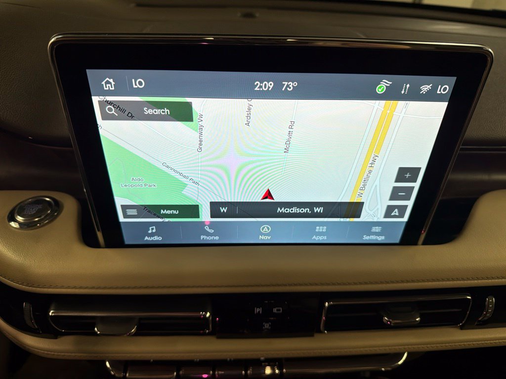Used 2022 Lincoln Aviator Reserve w/ Equipment Group 201A AWD/4WD image 12