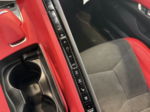 New 2025 Chevrolet Corvette Stingray Preferred Cpe w/ Z51 Performance Package image 22