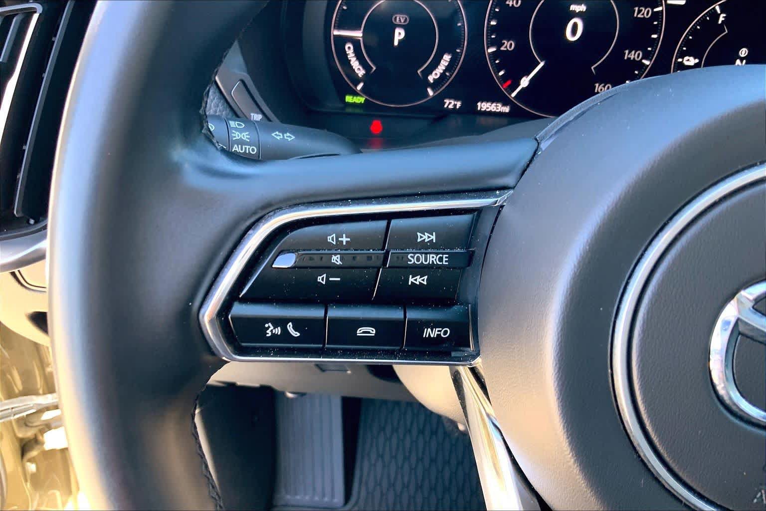 Used 2025 MAZDA CX-70 Plug-In Hybrid w/ Premium Pkg AWD/4WD image 23