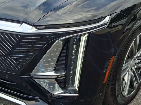 Certified 2024 Cadillac Lyriq Luxury RWD image 12