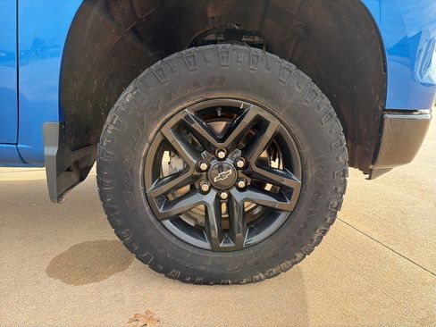 Used 2022 Chevrolet Silverado 1500 LT Trail Boss image 14