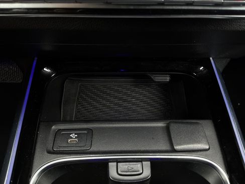 Used 2025 Mercedes-Benz GLA 250 image 28