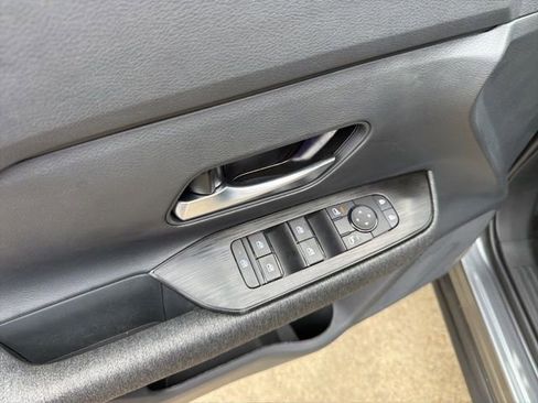 New 2026 Nissan Kicks SV FWD image 11