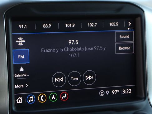 Used 2022 Chevrolet Silverado 1500 LTZ w/ LTZ Premium Package AWD/4WD image 28