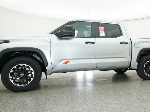 New 2026 Toyota Tundra SR5 AWD/4WD image 12