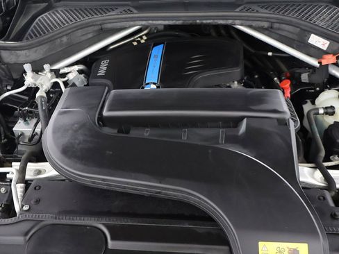 Used 2018 BMW X5 xDrive40e image 21