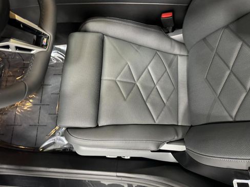 New 2026 BMW 540i xDrive w/ M Sport Package image 27