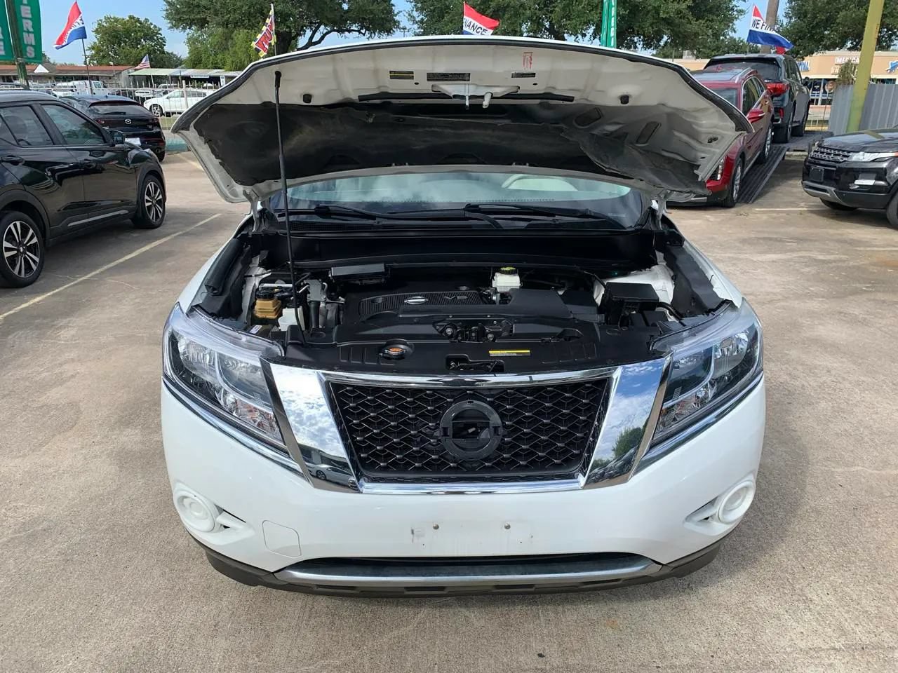 Used 2015 Nissan Pathfinder S FWD image 23